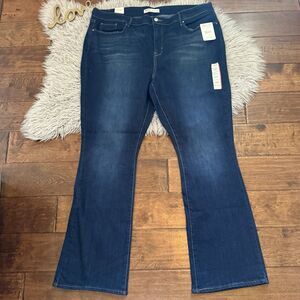 Levi Strauss Signature Mid Rise Bootcut Jeans Size 22 M Dark Blue Denim NWT